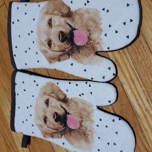 Retriever Oven Mitts